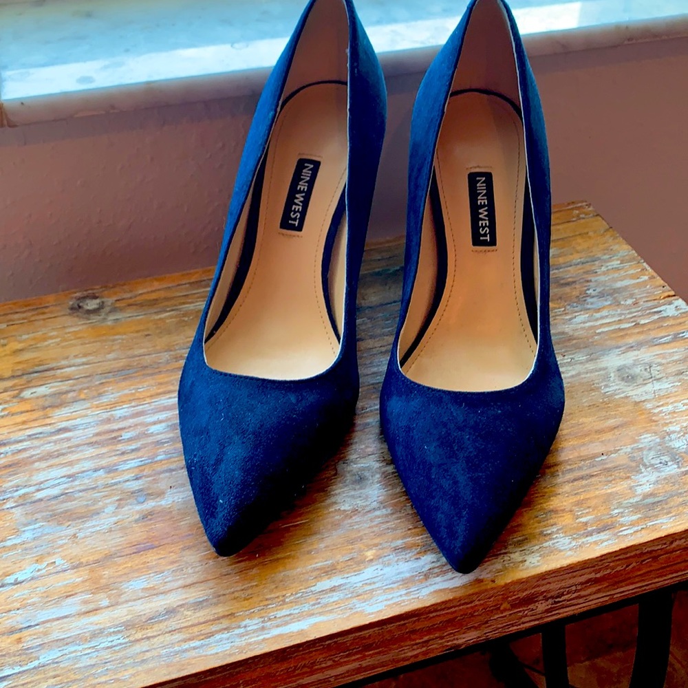 Nine West blue suede pointed toe block heels